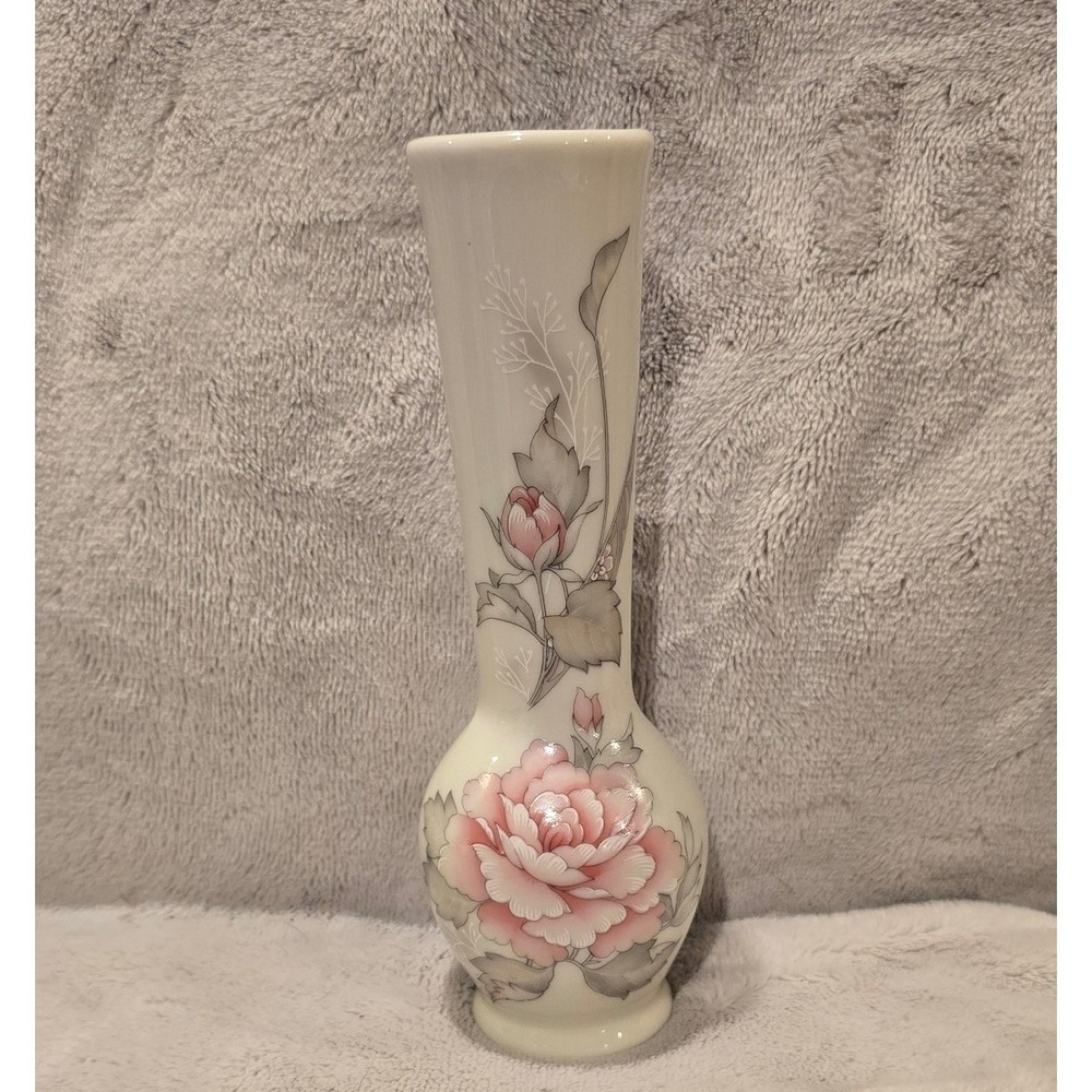 Vintage Russ Berrie & Co Pink Rose Porcelain Bud Vase Made in Japan 5044 6.5"